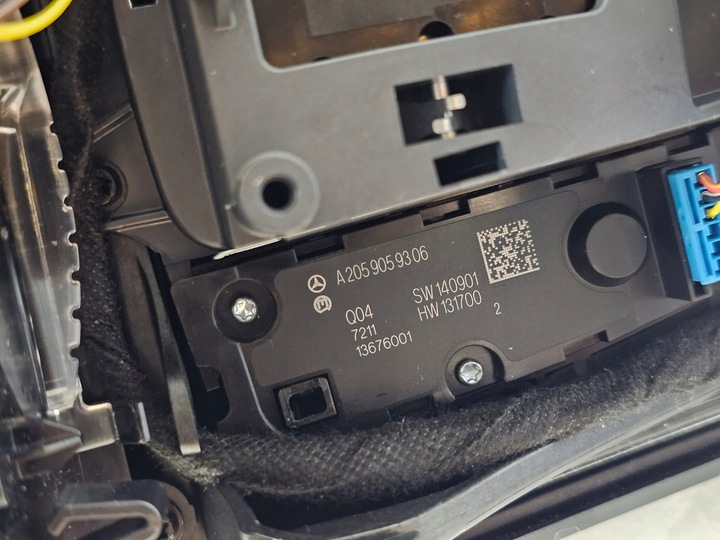 фото №12, Dekor тунель панель середній керування перемикач консолі mercedes w205