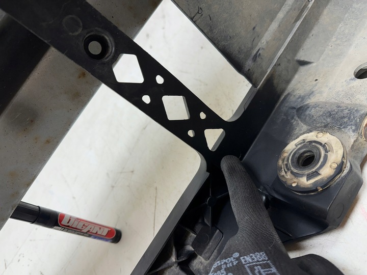 фото №12, Pas переднє підсилювач ford courier mk2