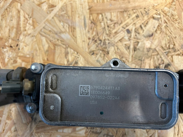 фото №3, Chrysler 300c ii usa рестайлінг радіатор масла основа радіаторів