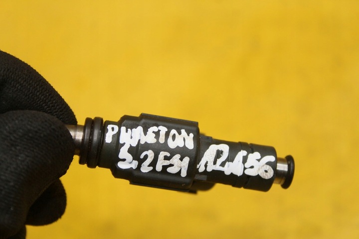 фото №7, Форсунка инжектор phaeton 3.2 fsi 06a906031ae