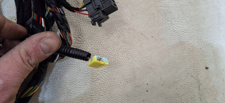 фото №6, Жгут установка провода tesla модель y p2489040-04-b