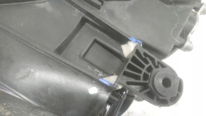 фото №9, Seat ateca 575 звичайна лампа права передня перед