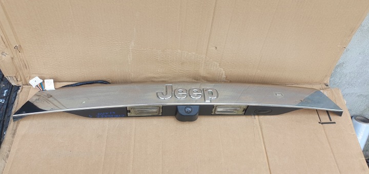 фото №10, Накладка кришки багажника мікровимикач камера jeep grand cherokee 4 wk2 комплектна