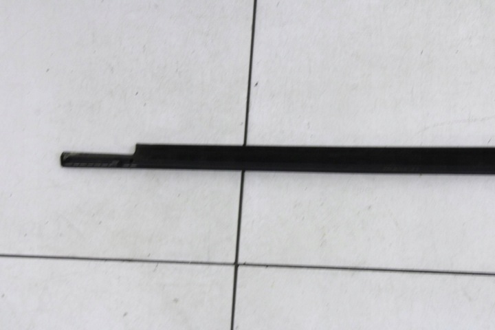 фото №8, Планка накладка дверь левых левый перед toyota avensis t27