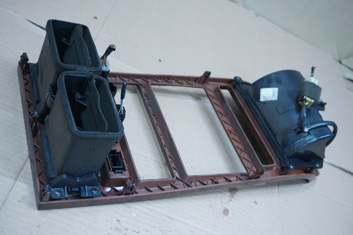 фото №7, Korando панель рамка корпус панели 01r