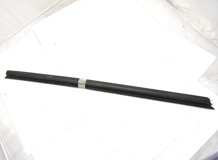 фото №1, Планка ущільнювач лівий зад mondeo mk4