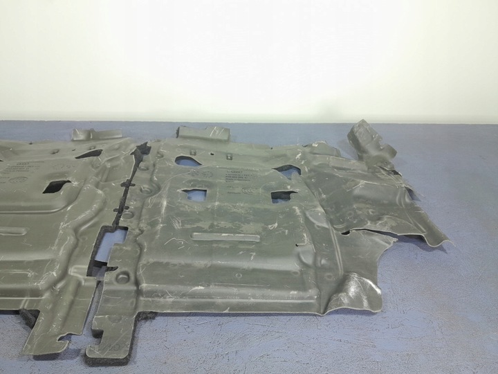 фото №5, Audi a8 d5 шумоизоляция стены działowej багажника 2 szt 4n0863902g