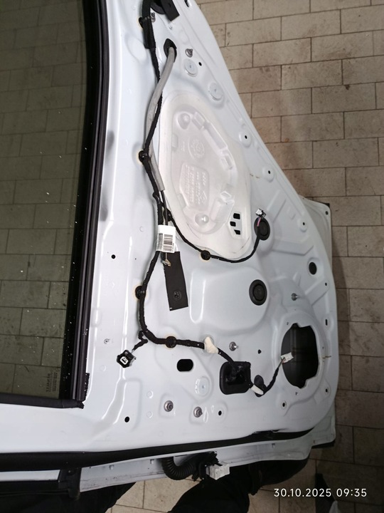 фото №10, Дверь стекло перед зад правые левая renault megane v e-tech bixuf состояние b.dobry