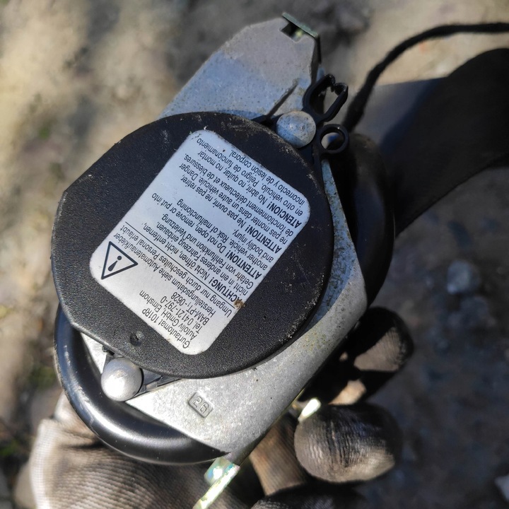 фото №5, Pas безпеки праві перед audi a4 b6