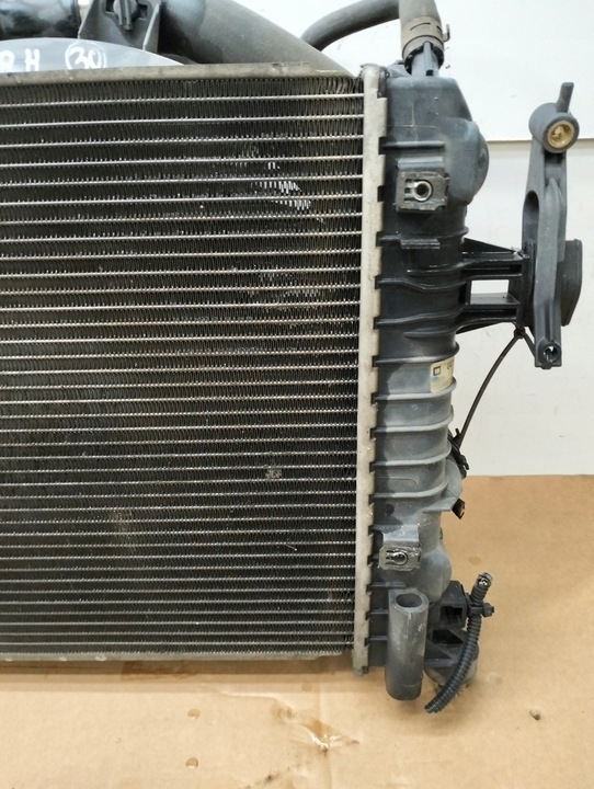 фото №8, Радіаторів води вентилятор opel astra h 3 iii 1.4 1.6 benz рестайлінг