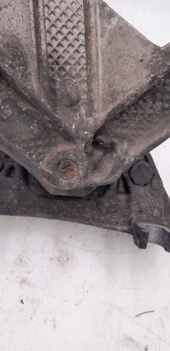 фото №9, Лапи коробки коробки передач подушка renault scenic ii 1.5 dci 8200043084