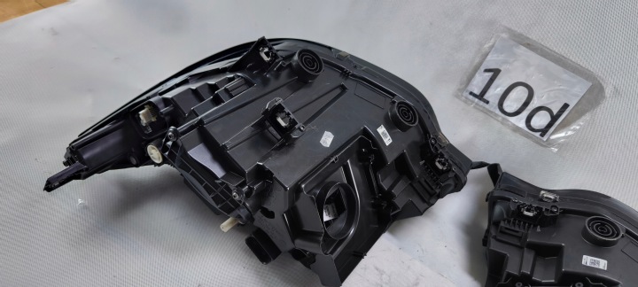 фото №12, Bmw i3 i01 lci рестайлінг повний led ліве праве фара передня 9853413 9853414
