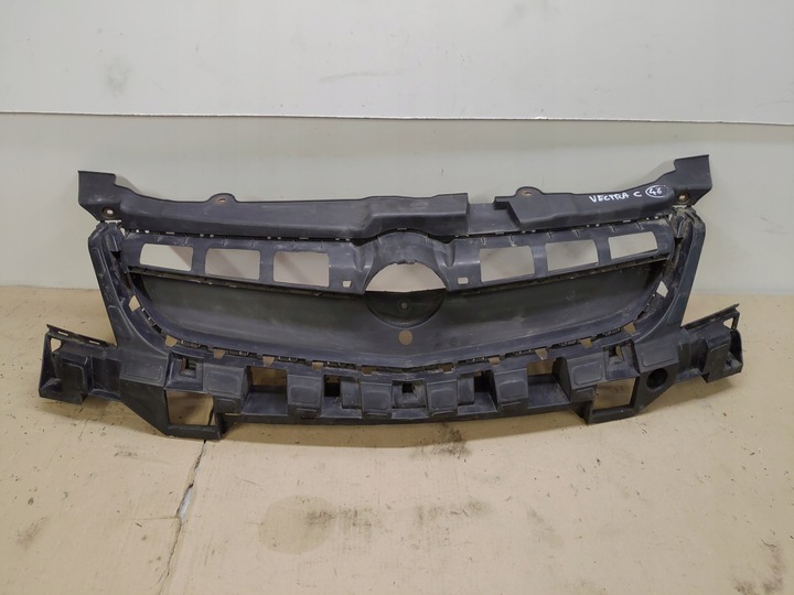 фото №1, Решётка радиатора решётка усилитель opel vectra c рестайлинг 05-08