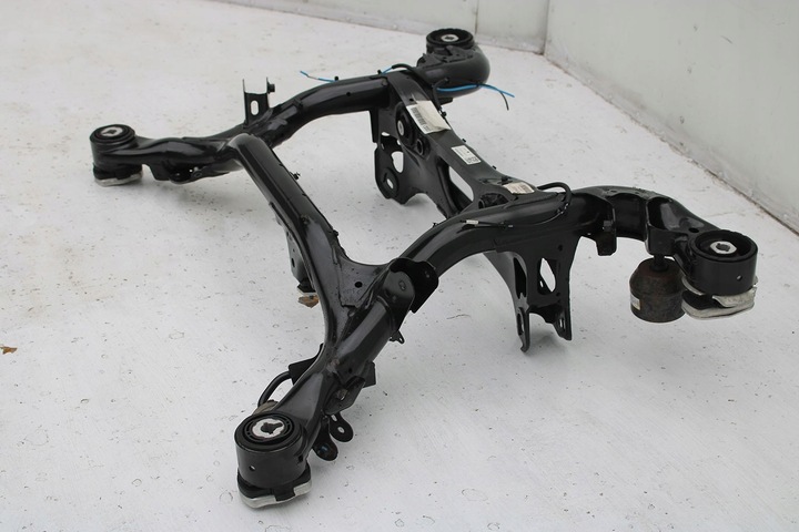 фото №10, Audi rsq8 балка підвішування задня зад 4m0505235ca + поворотна опора 4m0505431aj