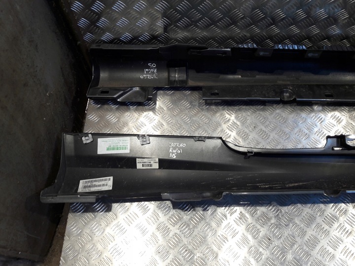 фото №13, Mercedes e w207 amg планка порогова права ліва