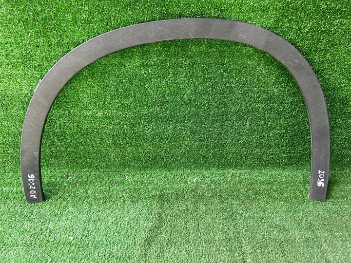 фото №1, Mercedes gla планка крыло левый перед a1568852322