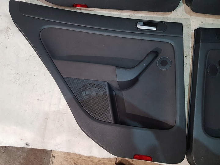 фото №14, Обшивки оббивка двері kpl vw golf v plus eu