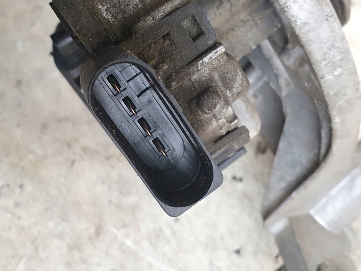 фото №7, Механизм дворник перед оригинальный номер 7s7117504ab ford mondeo mk4 07r.