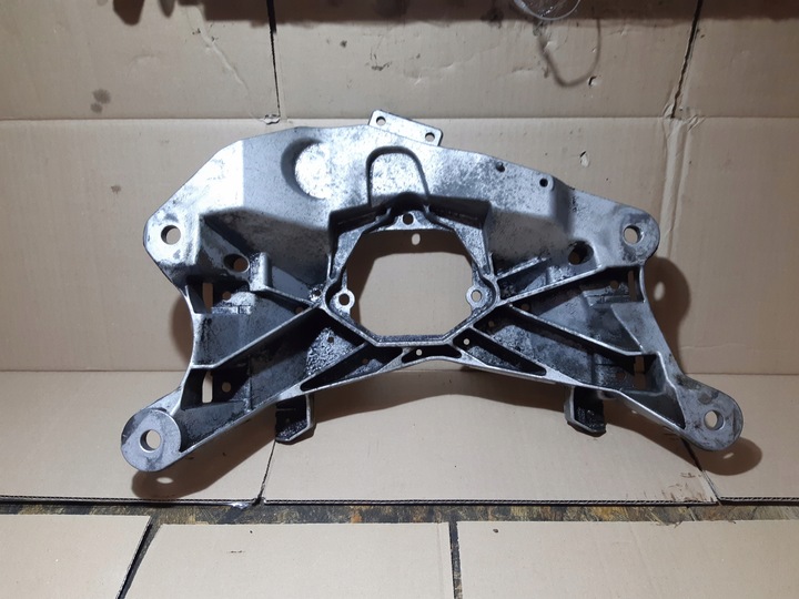 фото №1, Audi q5 8r a8 d4 a6 c7 лапи подушка підтримка коробки коробки передач 4h0399263l