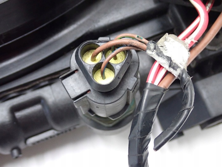 фото №8, Комплект радиатор вентилятор skoda roomster fabia ii 1.4i 10r