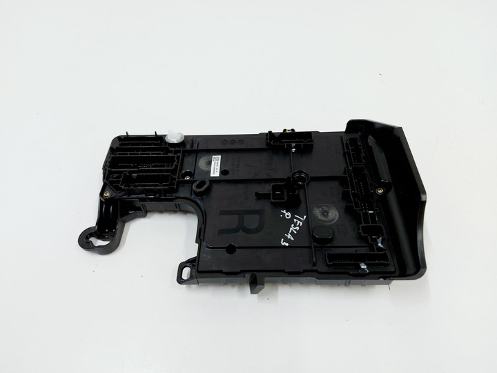 фото №1, Tesla 3 tesla iii 21r. модуль комфорту праві 1497848-00-e