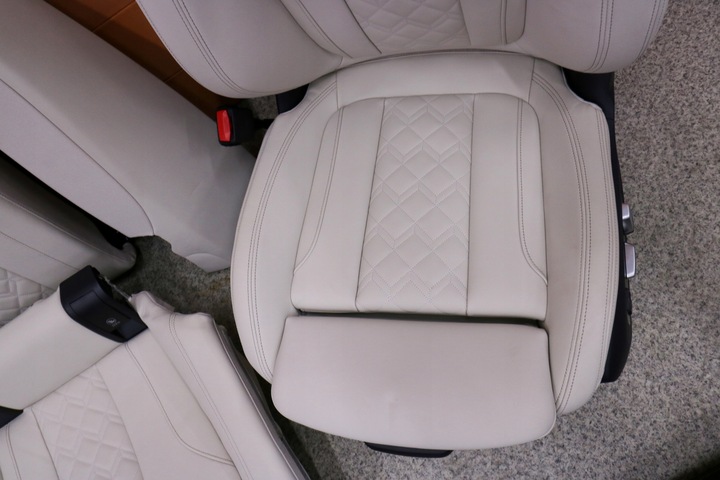 фото №12, Bmw 4 g22 салон сидіння individual шкіра merino elfenbeinweiss harman