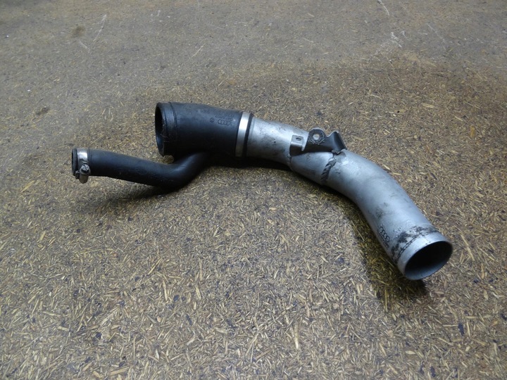 фото №1, Audi a6 c5 2.7t 2.7 biturbo шланг труба интеркулер 078133610c 078133241b