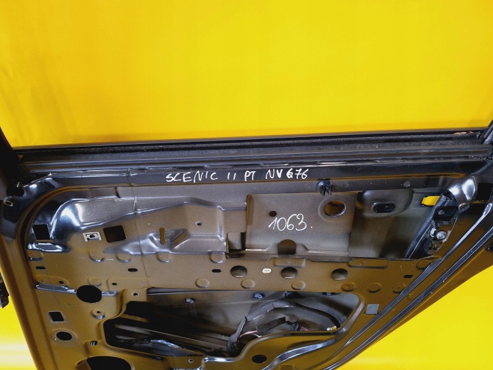 фото №10, Дверь правая зад правое задние renault scenic ii lak:nv676 nr1063