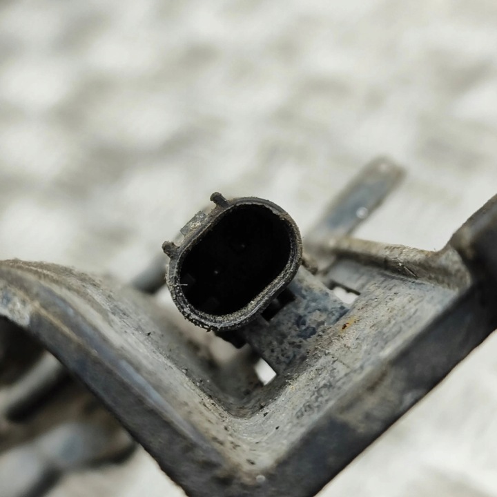 фото №7, Mercedes-benz eqb 2022 левая сторона ступица колёса передней