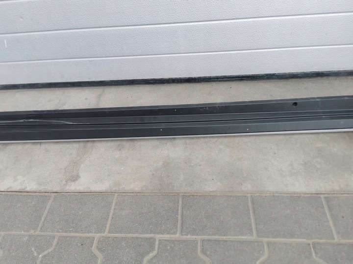 фото №4, Toyota corolla xii 2019- планка порогова права 75851-yy010