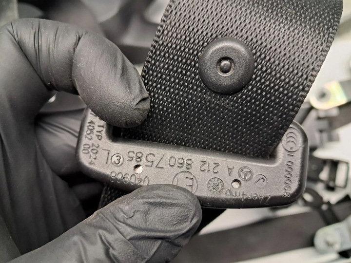 фото №8, Mercedes-be e класс w212 подушки воздушные подушка безопасности ремни комплект