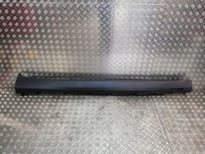 фото №1, Bmw 5 g05 защита планка пороговая 8498996 7420660