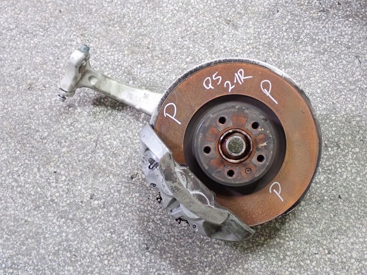 фото №1, Поворотна опора ступиця супорт праві перед 4x4 quattro audi q5 ii 80a 2.0 tdi 21r