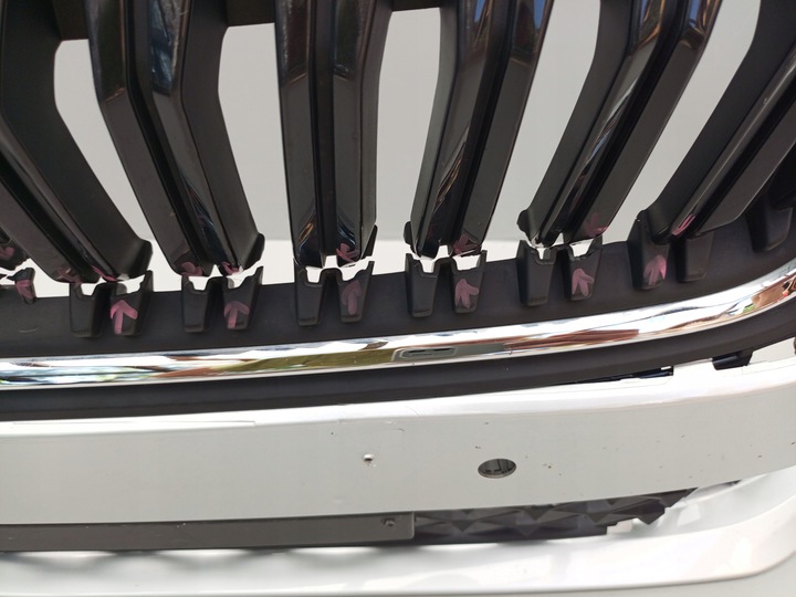 фото №7, Skoda octavia iv 4 5e3 рестайлинг 2020- бампер перед переднее решётка радиатора 5e3807221l =