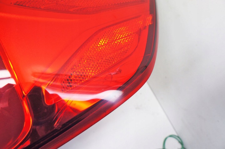 фото №6, Uw157 volvo xc40 t3 ^ фара праве зад 31446791 ar
