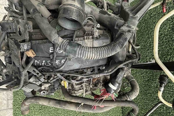 фото №16, Двигатель renault master iii фургон fv m9t870 2.3l дизель 81kw 2016