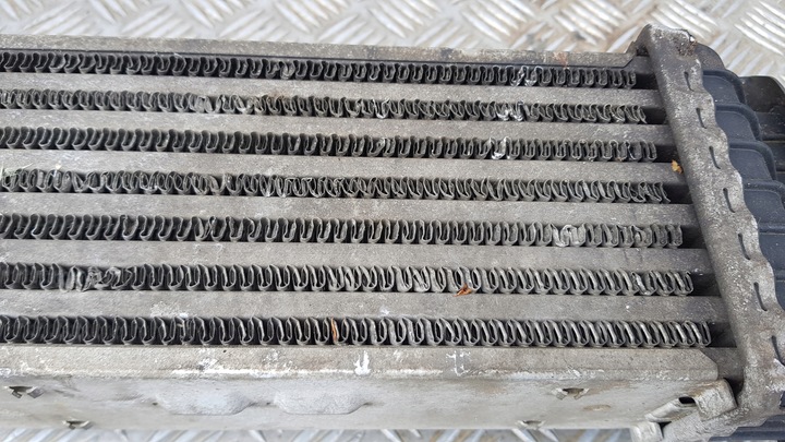 фото №15, Mercedes w220 інтеркулер радіаторів повітря 3.2 cdi a2205280080