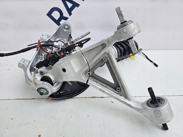 фото №9, Ferrari поворотна опора підвішування лівий перед 327363.