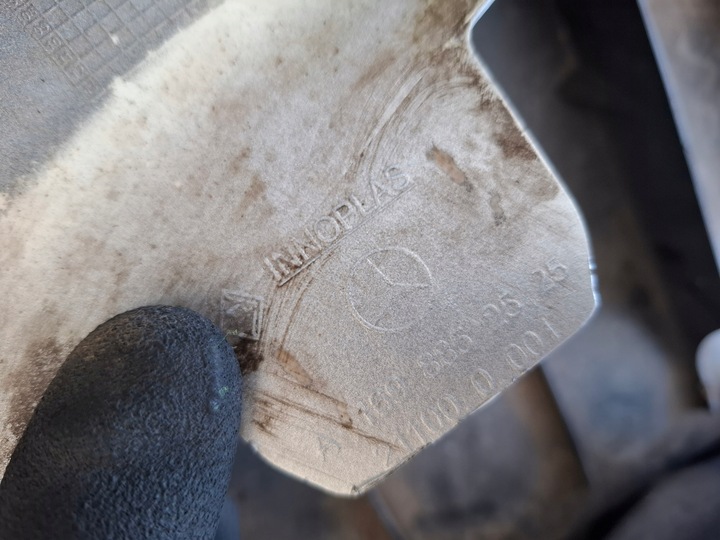 фото №15, Mercedes b класс w245 w169 05-08 бампер переднее перед серебряный