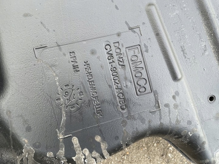 фото №10, Бак топлива bak труба заливка 2.0 tdci 4x4 ford kuga mk2
