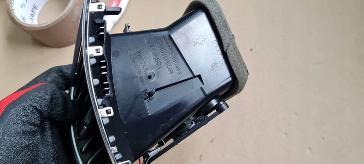 фото №9, Sq5 8r q5 рестайлінг решітка повітропровід ліва лівий перед 8r1820901j