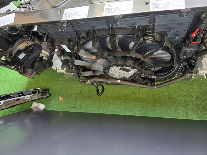 фото №6, Капот крила бампер лампи pas радіатор bmw x7 g07 lci c5a комплектний