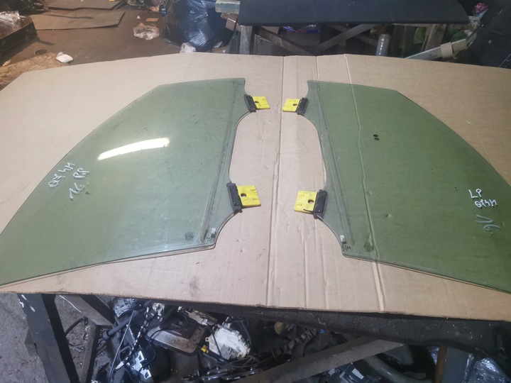 фото №1, Audi q7 4m стекло дверь перед правая левая 4m0845022 4m0845021 16r