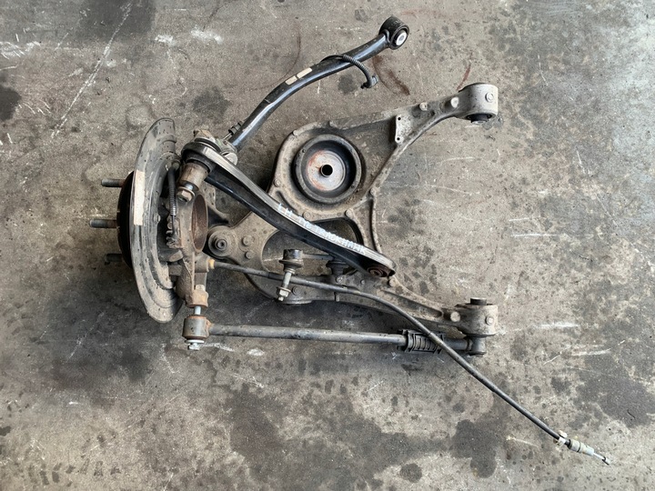 фото №1, Jeep grand cherokee wk2 рестайлинг подвешивание левый зад поворотный кулак srt trackhaw