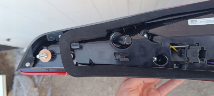 фото №8, Лампа правый зад правая задняя верхняя audi q3 8u 11-15 led