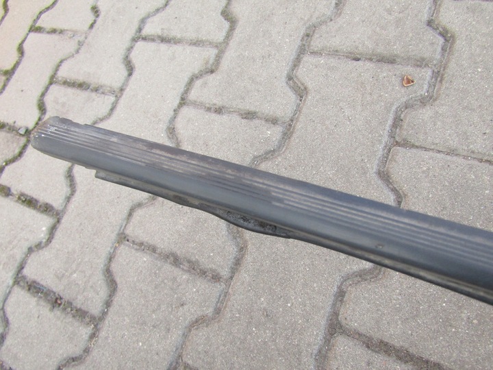 фото №9, 5 mercedes w124 85-89 права планка порогова прокладка накладка na поріг