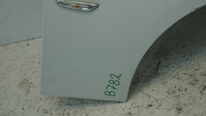 фото №8, Крыло правые перед bmw e90 e91 рестайлинг альпийский белый