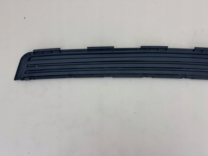 фото №13, Land rover discovery 3 iii молдинг накладка бампера зад задня 8h22-17775-aa