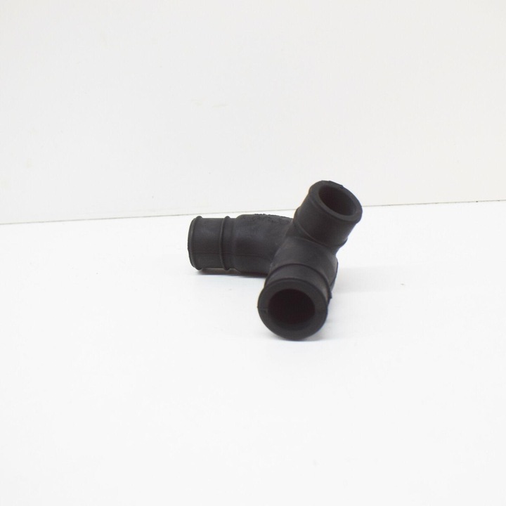 фото №13, Шланг вентиляційний vag audi a4 passat оригінальний 06b103221h