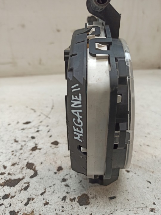 фото №8, Renault clio iii 3 панель приладів 8200343563f